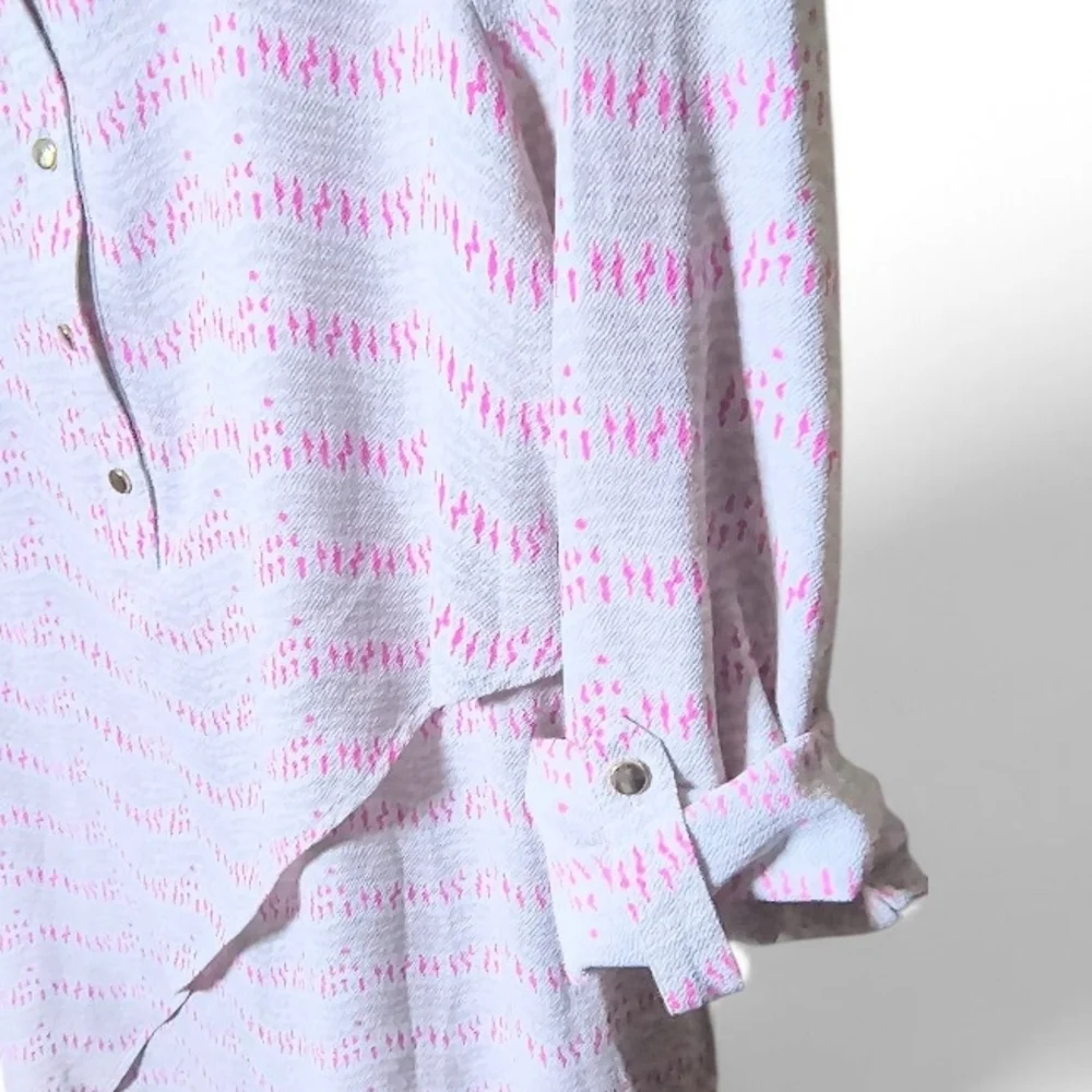New Directions XL Pink Textured Roll Tab Sleeve Asymmetrical Hem Tunic Blouse - Picture 5 of 7